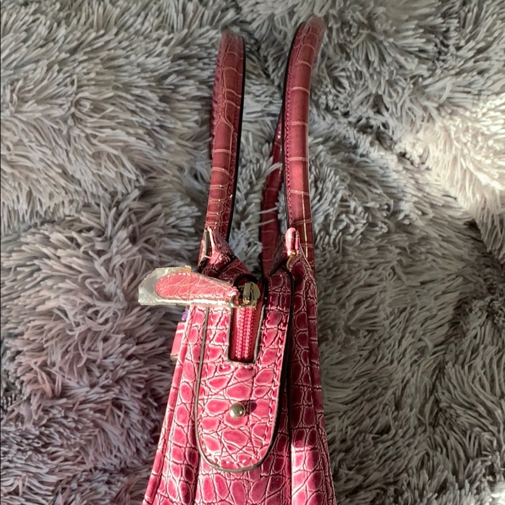 Handbag - Picture 3 of 4